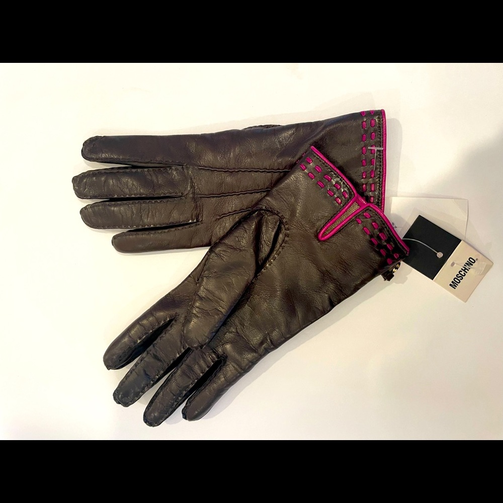 Moschino leather gloves